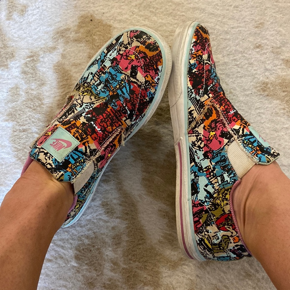 Nike Graffiti Slip-on Shoes Women’s size 8